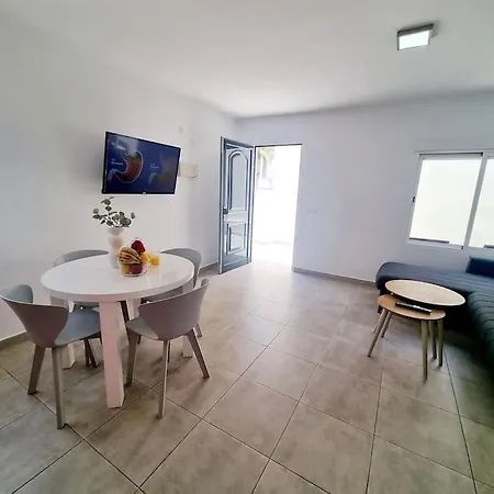 Pequeno Bungalow Firt Line Of The Sea Апартаменты *