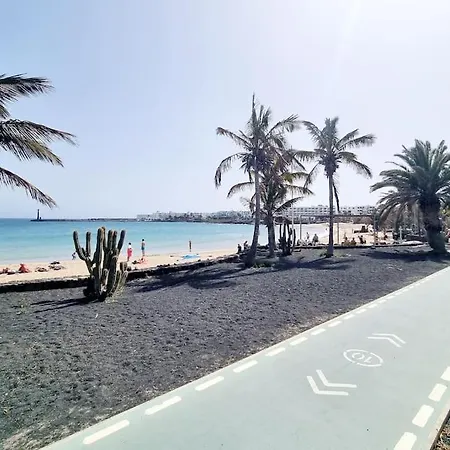 Pequeno Bungalow Firt Line Of The Sea
