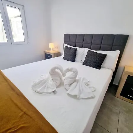 Pequeno Bungalow Firt Line Of The Sea * Коста-Тегисе